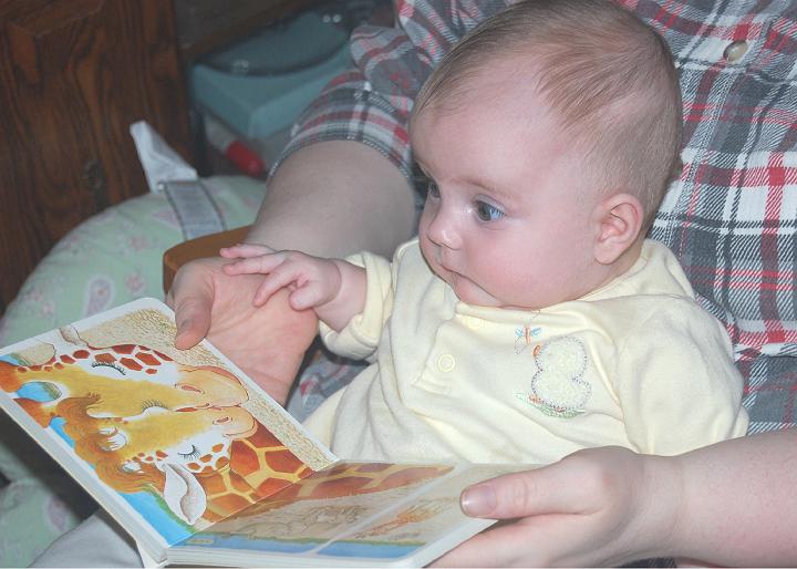 JillianReading.jpg - Look at me reading with mommy.